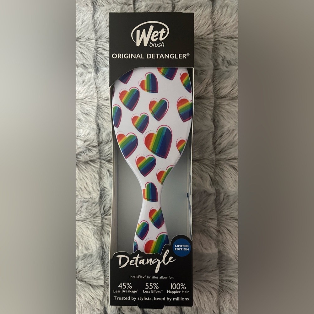 Original Detangler - Limited Edition Rainbow Heart